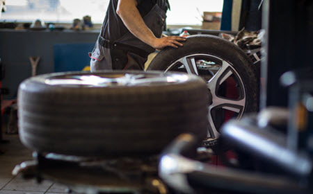 BMW Alloy Wheel Replacement